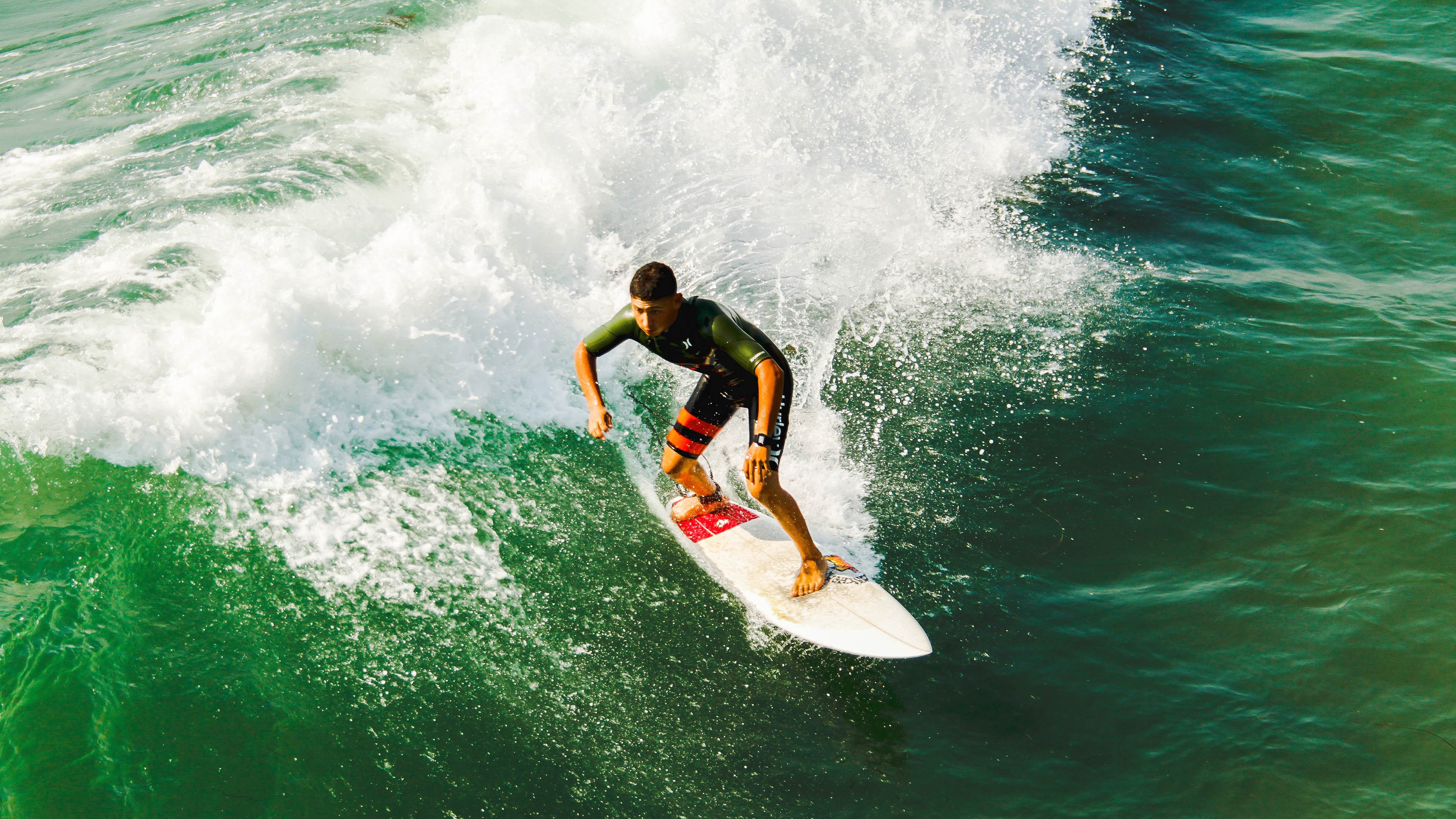 中超球队在阵容轮换上展现出成熟策略,中超 换人