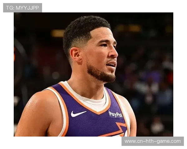 布克轰38+3+4仍无缘这一天最佳！对不起，你碰到创纪录的基迪了，布克b26